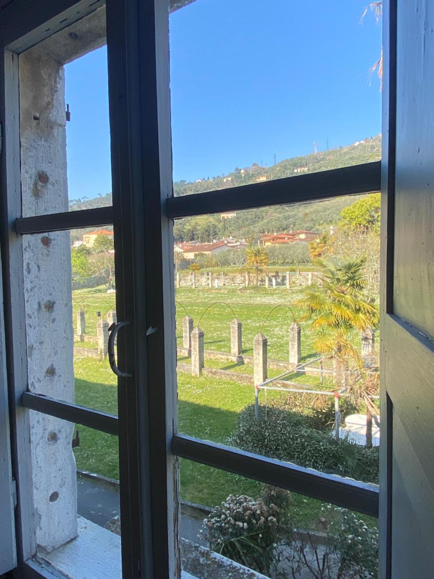 Centro Arti Visive Bed & Breakfast Pietrasanta Exterior photo
